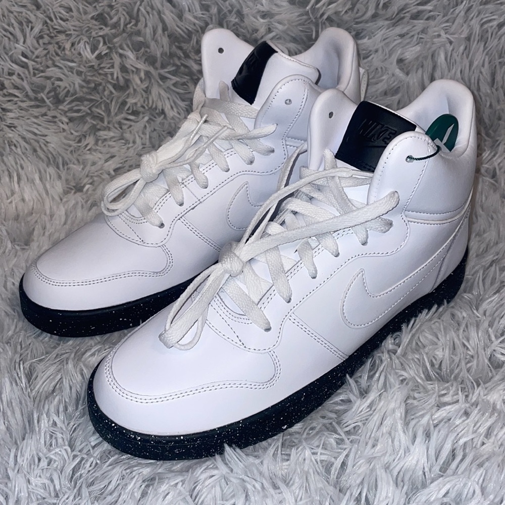 Nike-Court-Borough-mid-Black w/white speckled sole-Released 2015- Very Rare - Picture 4 of 15